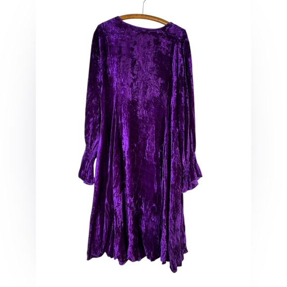 HolyClothing purple crushed velvet hippy dress with a lace-up front size 2 X NWT - Picture 2 of 6